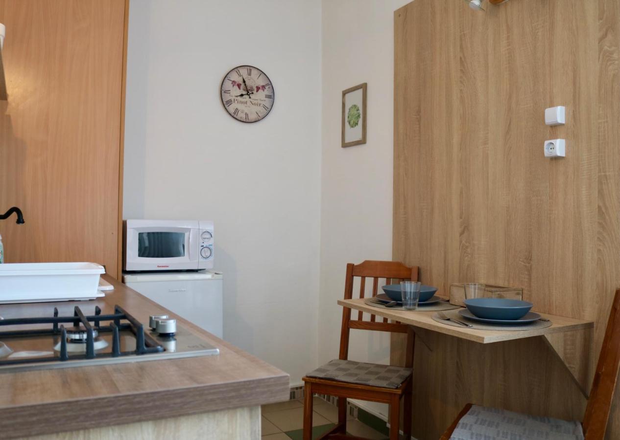Szabadság Apartman Pécs Exterior foto